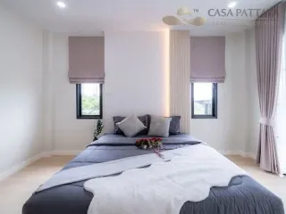 For sale 4 bedrooms villa in Bang Lamung, Chonburi