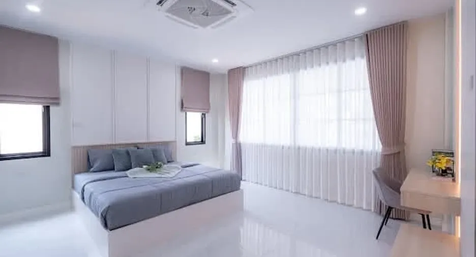 出售 4 卧室 别墅 在 Bang Lamung, Chon Buri