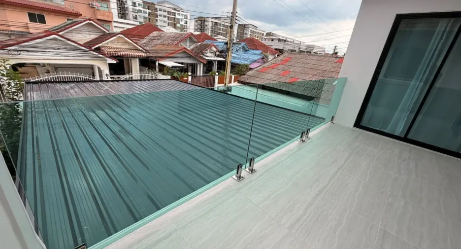 出售 4 卧室 别墅 在 Bang Lamung, Chon Buri