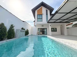 For sale 4 bedrooms villa in Bang Lamung, Chonburi