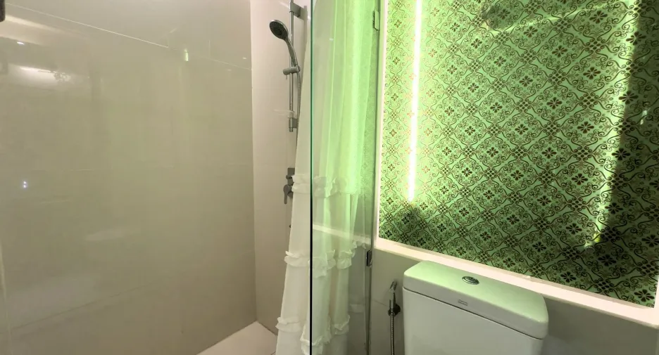 À vendre et à louer 1 chambre condo à Bang Lamung, Chonburi
