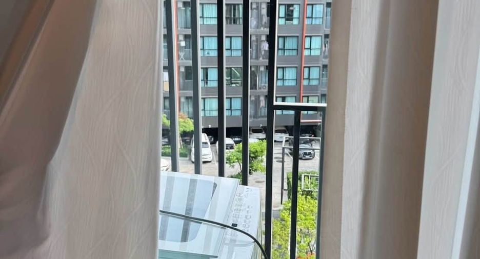 Condo en alquiler de 1 habitaciones en Bang Na, Bangkok
