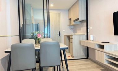 Condo en alquiler de 1 habitaciones en Bang Na, Bangkok