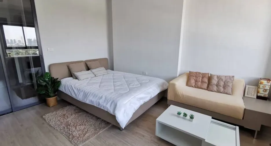 For rent studio condo in Bang Kapi, Bangkok