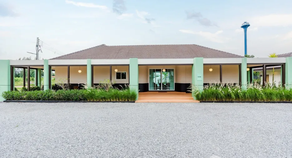 For rent 4 bedrooms house in Hua Hin, Prachuap Khiri Khan