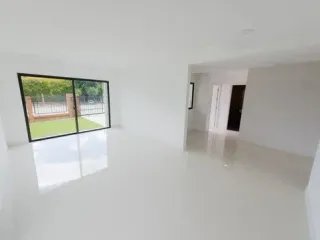 For sale 4 bedrooms house in Thalang, Phuket