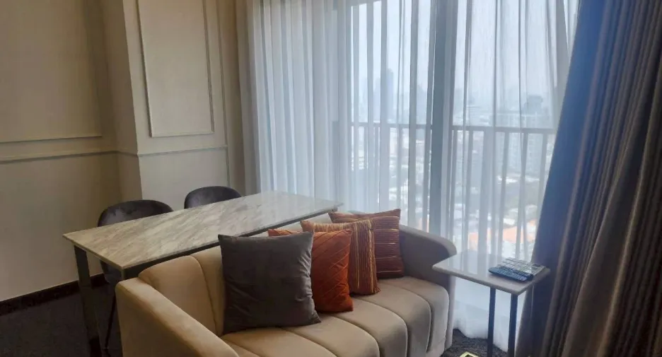 For sale 2 bedrooms condo in Watthana, Bangkok