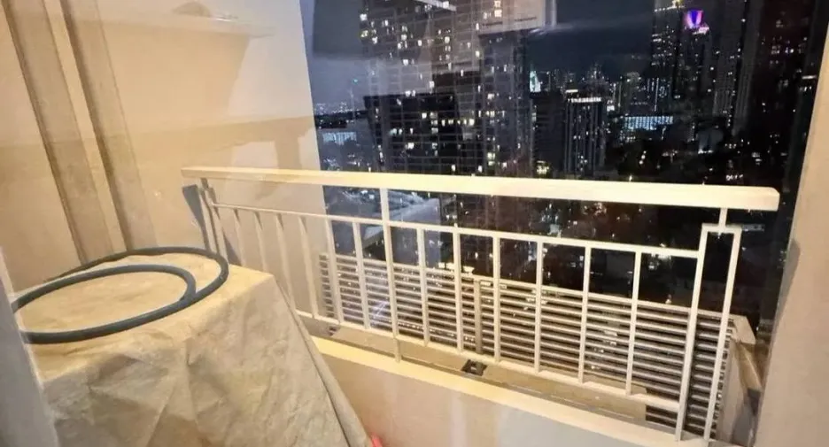 For rent 1 bed condo in Sathon, Bangkok