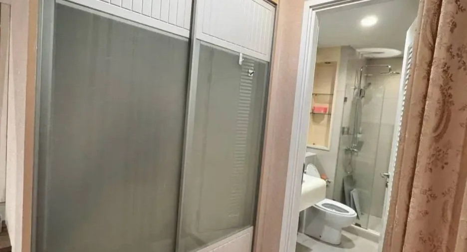 For rent 1 bed condo in Sathon, Bangkok