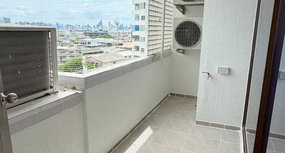 Condo en venta y en alquiler de 2 habitaciones en Phra Khanong, Bangkok