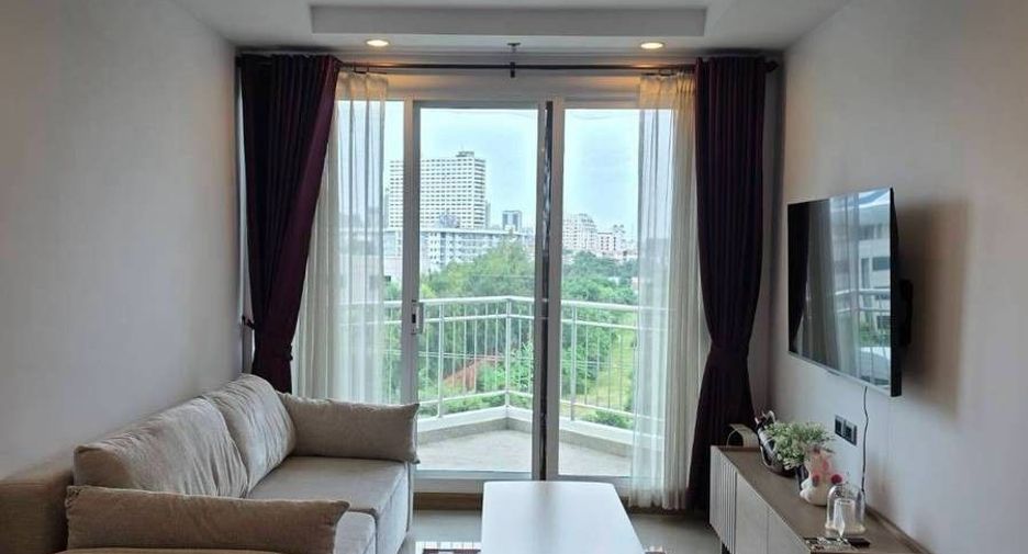 For sale 2 bedrooms condo in Huai Khwang, Bangkok