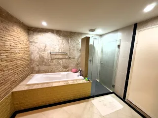 出售 2 卧室 公寓 在 Phuket Town, 普吉