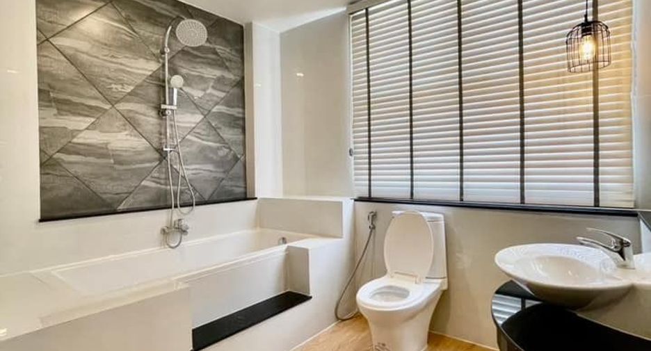 Condo en venta de 2 habitaciones en Kathu, Phuket