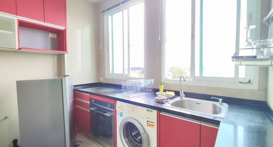 For rent 2 ベッドルーム condo in Wang Thonglang, Bangkok