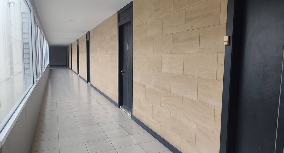 For rent 2 ベッドルーム condo in Wang Thonglang, Bangkok