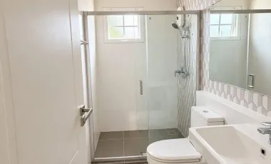 For rent 4 bedrooms house in Bang Phli, Samut Prakan