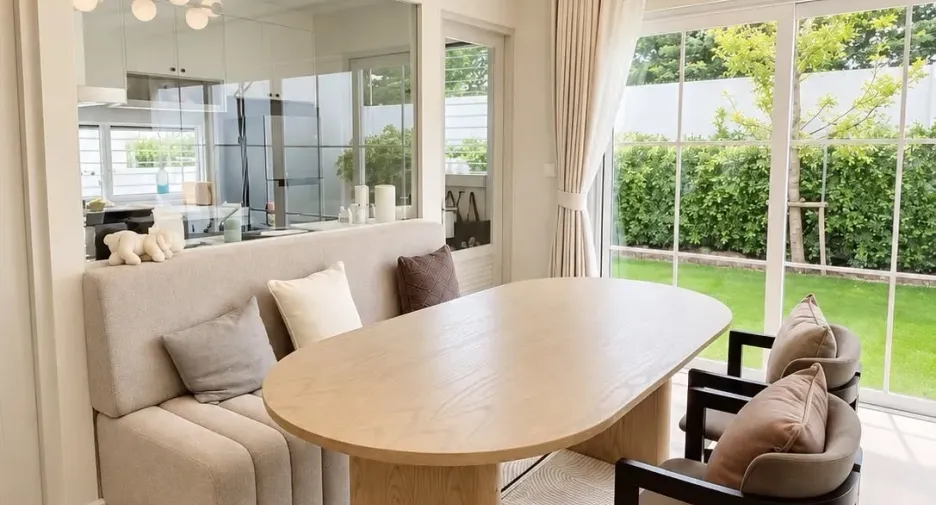 For rent 4 bedrooms house in Bang Phli, Samut Prakan