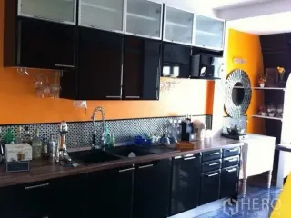 For rent and for sale 4 bedrooms office in Bang Rak, Bangkok