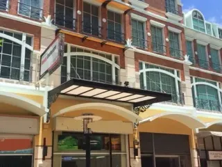 For rent and for sale 4 bedrooms office in Bang Rak, Bangkok
