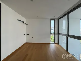 出租 和 出售 3 卧室 办公室 在 Chatuchak, 曼谷