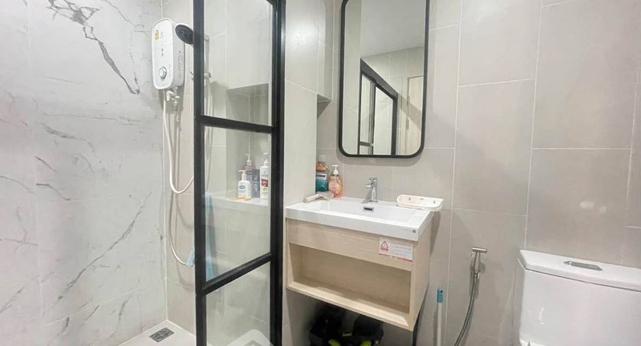 Condo en alquiler de 1 habitaciones en Bang Kapi, Bangkok