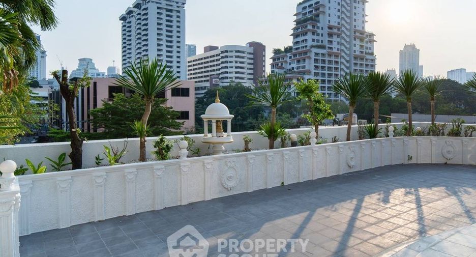 Condo en venta de 3 habitaciones en Watthana, Bangkok