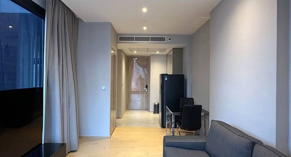 For rent 1 bed condo in Huai Khwang, Bangkok