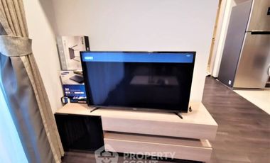 For rent 2 bedrooms condo in Huai Khwang, Bangkok