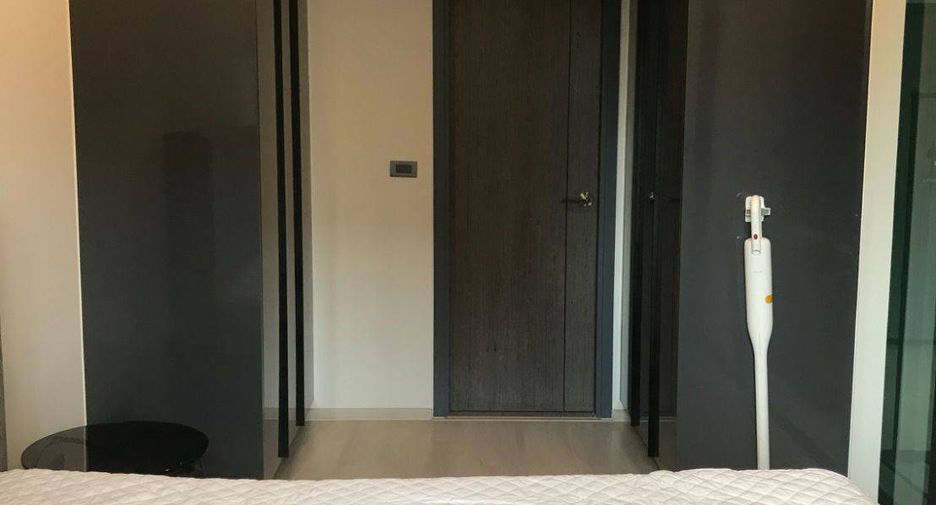 À louer 1 chambre condo à Khlong Toei, Bangkok