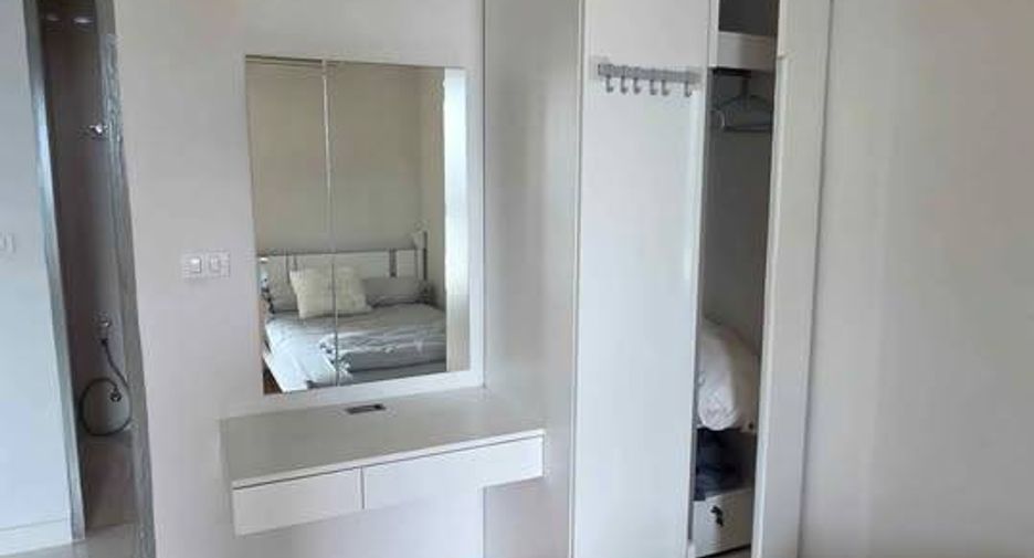 For sale 2 bedrooms condo in Ratchathewi, Bangkok