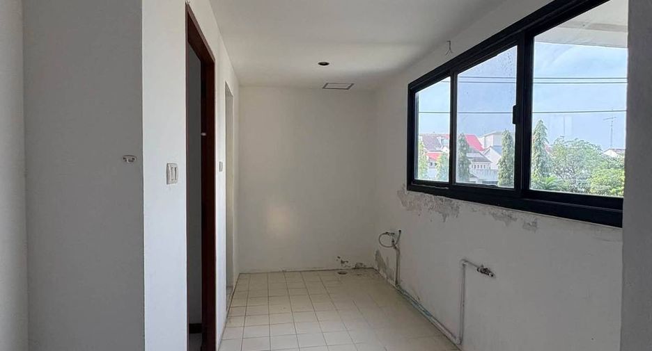 For sale 2 bedrooms condo in Bang Phli, Samut Prakan