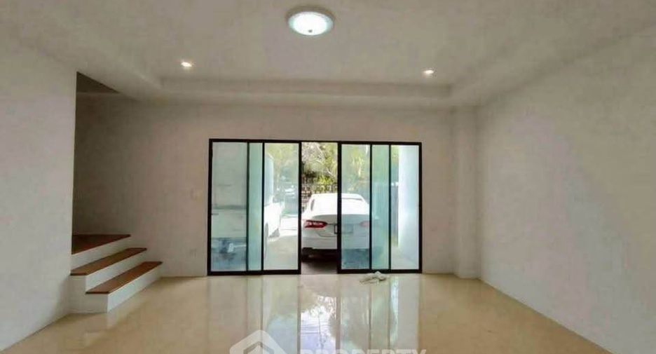 Casa en venta de 4 habitaciones en Mueang Chon Buri, Chonburi