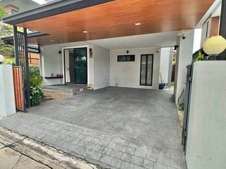 出售 3 卧室 独立屋 在 Si Racha, Chon Buri