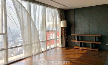 Wohnung zum Kauf mit 2 Zimmer in Sathon, Bangkok