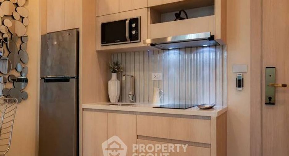 For sale 3 ベッドルーム condo in Bang Lamung, Chonburi