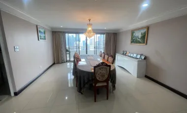 Wohnung zum Kauf mit 3 Zimmer in Khlong Toei, Bangkok