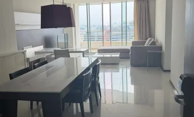 À louer 2 chambres condo à Sathon, Bangkok