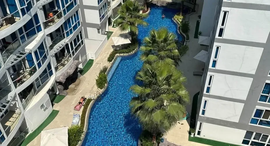 出售 2 卧室 公寓 在 Bang Lamung, Chon Buri