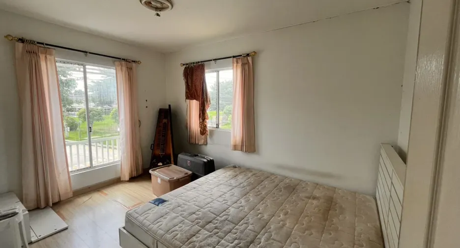 Casa adosada en venta de 3 habitaciones en Nong Khaem, Bangkok