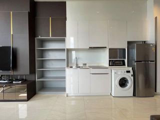 For sale 1 Beds condo in Wang Thonglang, Bangkok