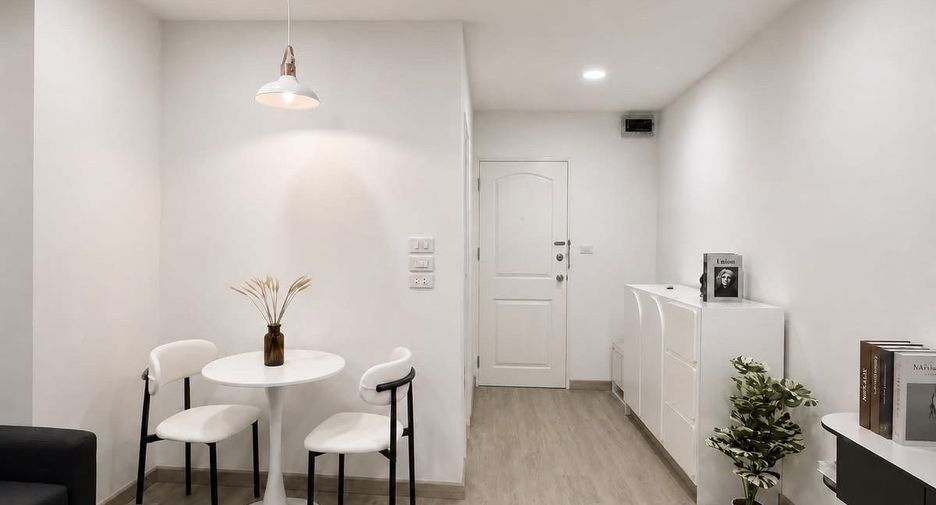 For sale 1 Beds condo in Wang Thonglang, Bangkok