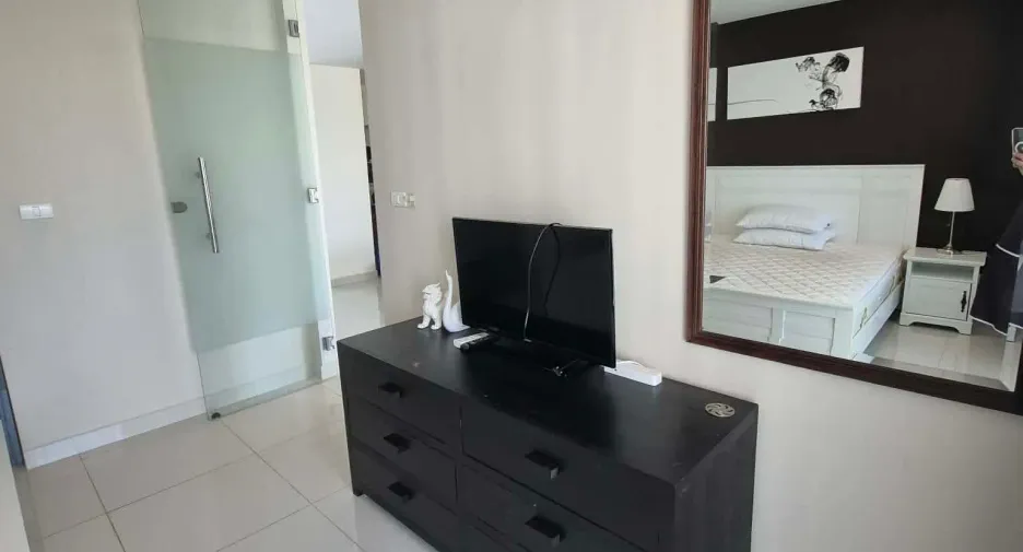 For rent 2 bedrooms condo in Bang Lamung, Chonburi