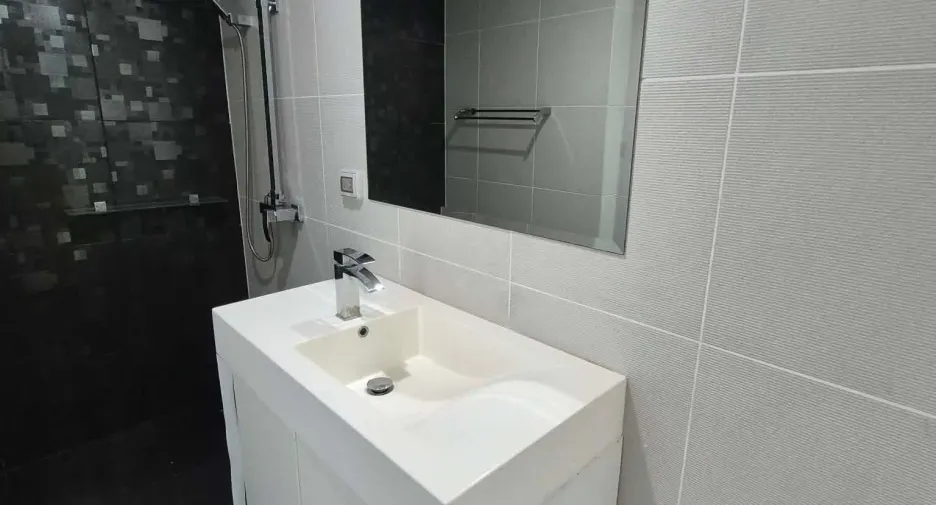 For rent 2 bedrooms condo in Bang Lamung, Chonburi
