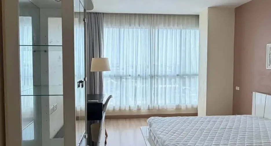 For rent 2 ベッドルーム condo in Wang Thonglang, Bangkok