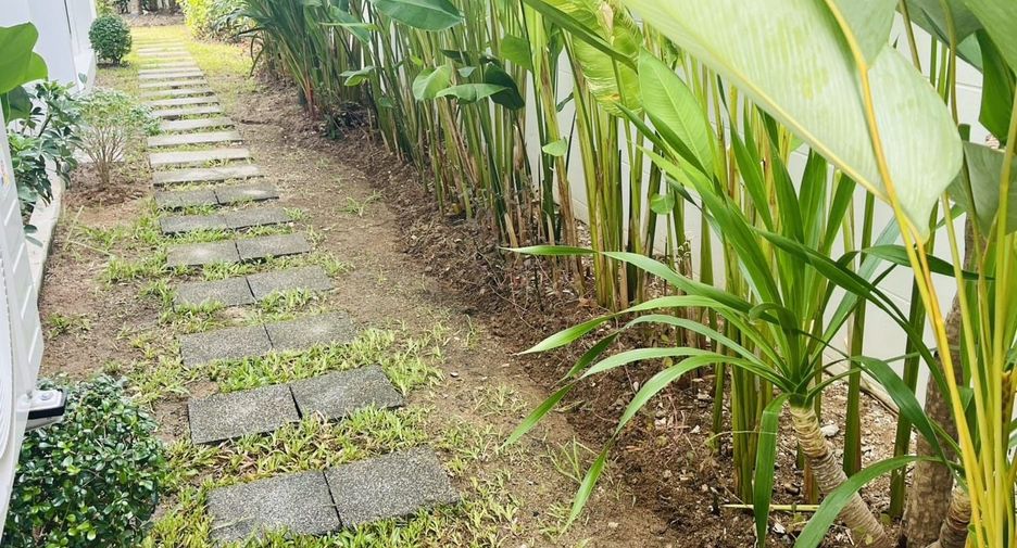 For sale and for rent 3 bedrooms house in Mueang Phuket, Phuket