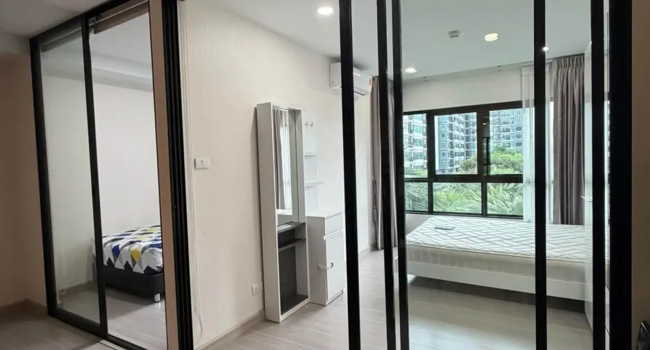 For rent 1 bed condo in Mueang Samut Prakan, Samut Prakan
