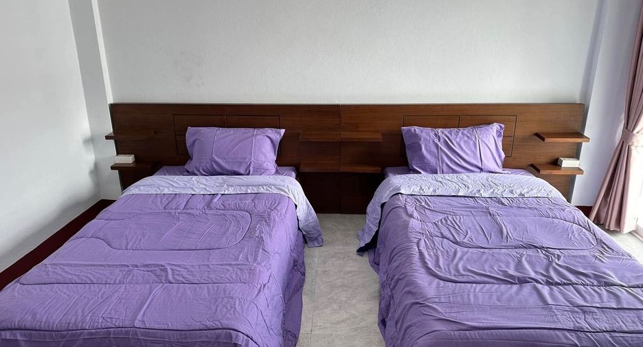 For rent 3 bedrooms townhouse in Mueang Chiang Mai, Chiang Mai