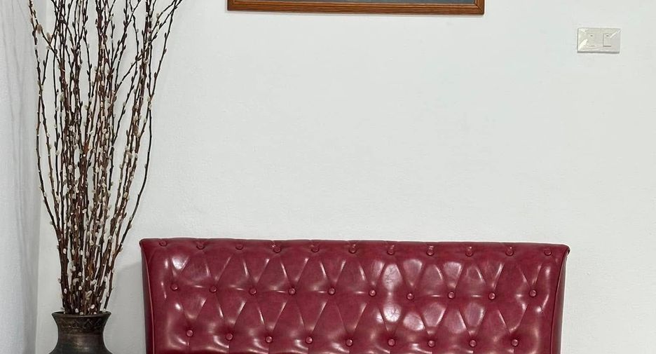 For rent 3 bedrooms townhouse in Mueang Chiang Mai, Chiang Mai