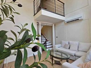 For rent 3 bedrooms townhouse in Watthana, Bangkok