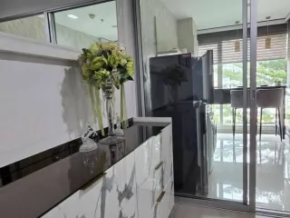 Wohnung zur Miete mit 1 Zimmer in Sathon, Bangkok